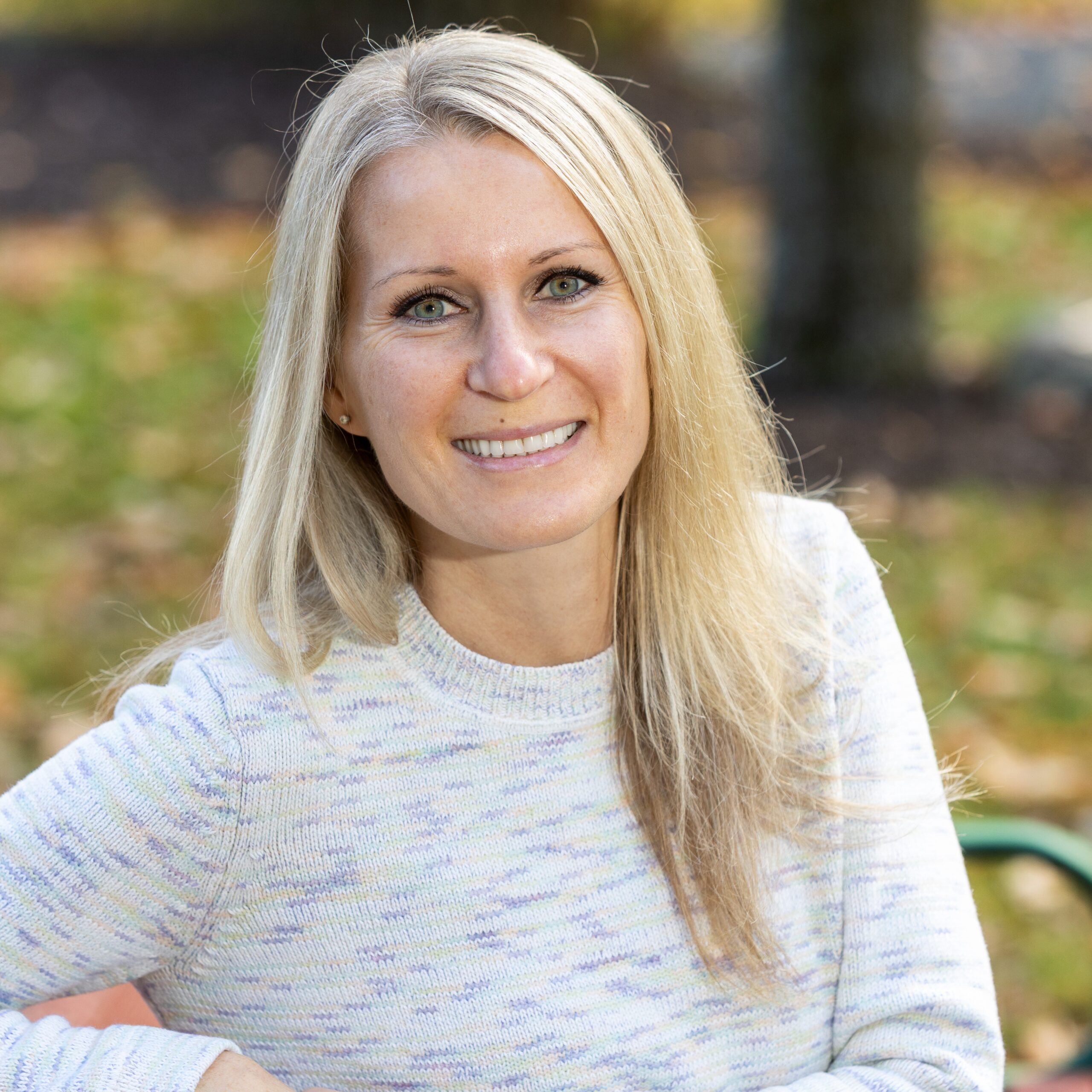 Agent Series #1: Lindsey Aduskevich